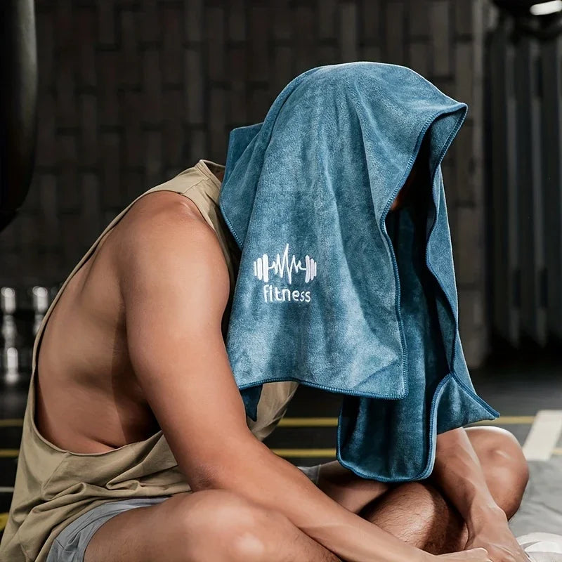 Gym Towel Microfiber Sports Towel for Men and Women, Super Soft and Quick-Drying Towel, for Tennis, Yoga, Cycling, Swimming